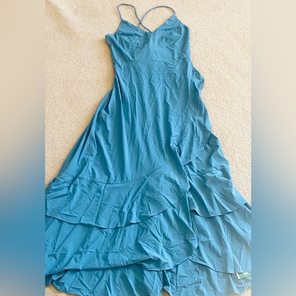 LARGE. HALARA BREEZEFUL LACE UP BACK RUFFLE HEM MAXI DRESS - Picture 5 of 10